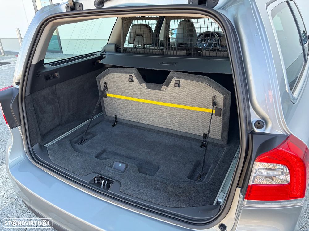 Volvo V70 1.6 D2 Momentum - 35