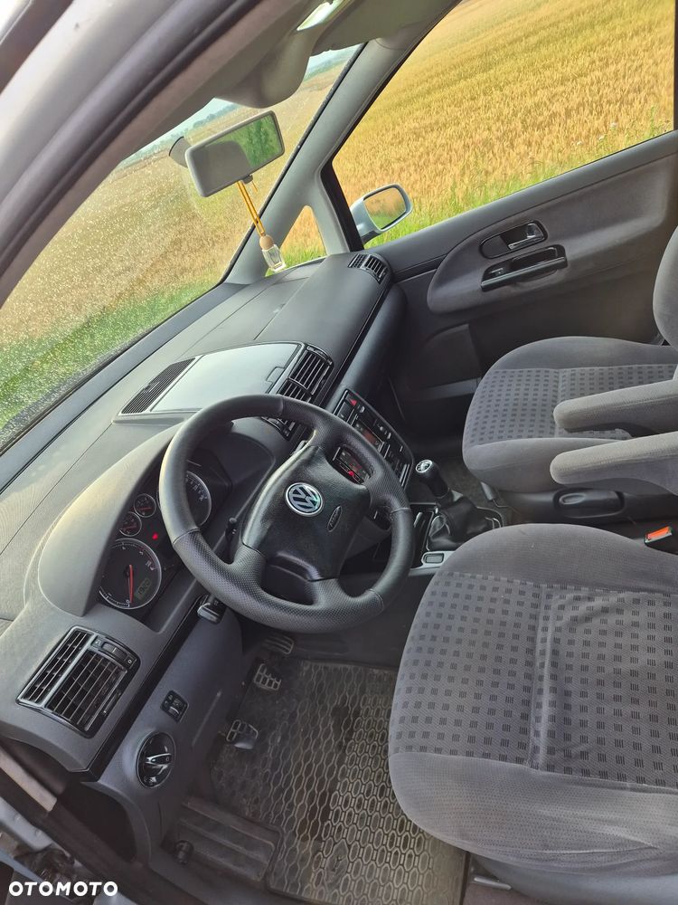 Volkswagen Sharan 1.9 TDI Family - 8