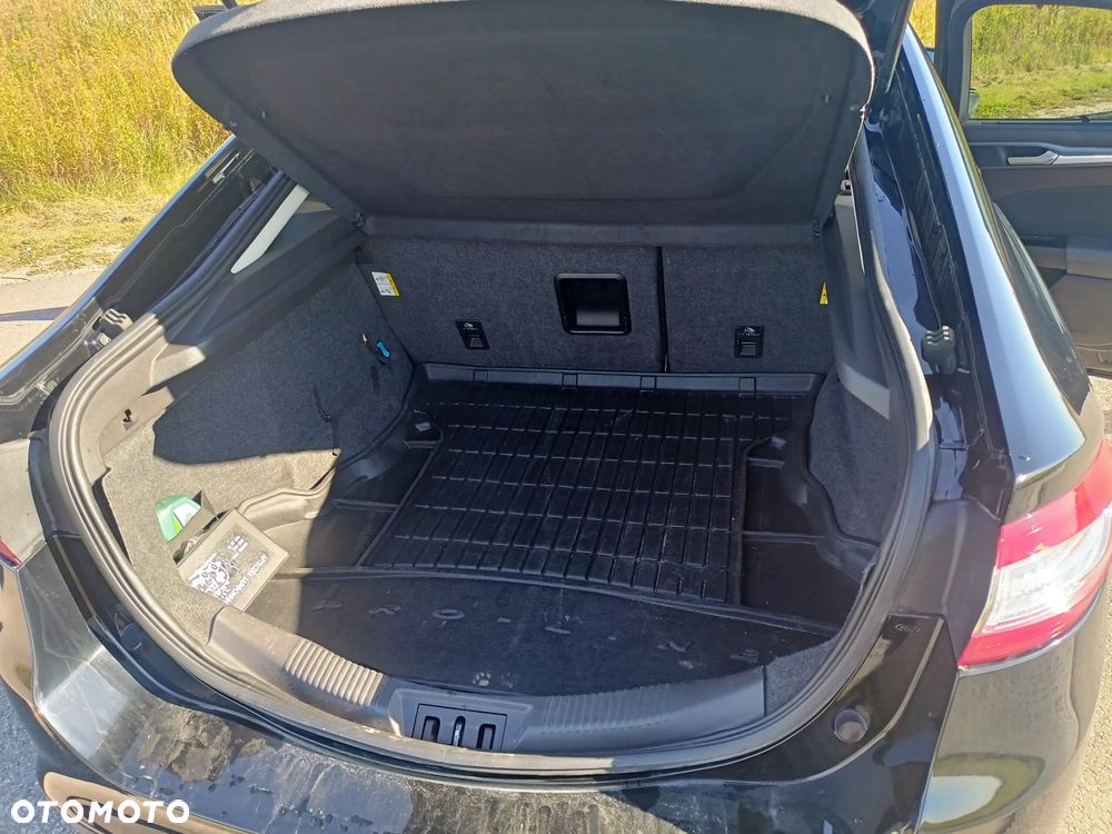 Ford Mondeo - 7