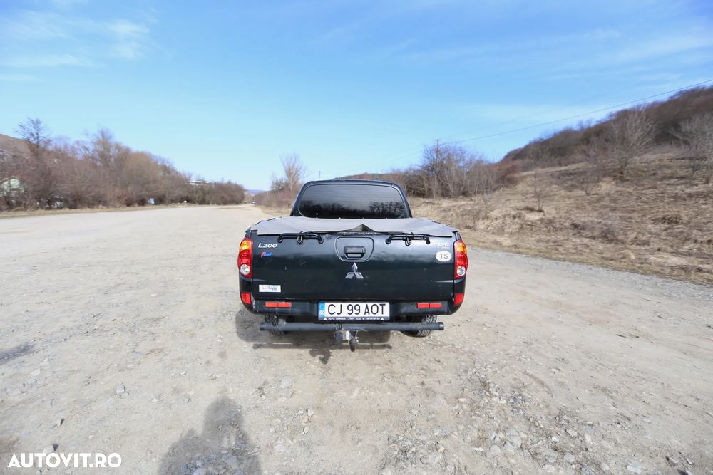 Mitsubishi L200 Pick Up 4x4 - 5