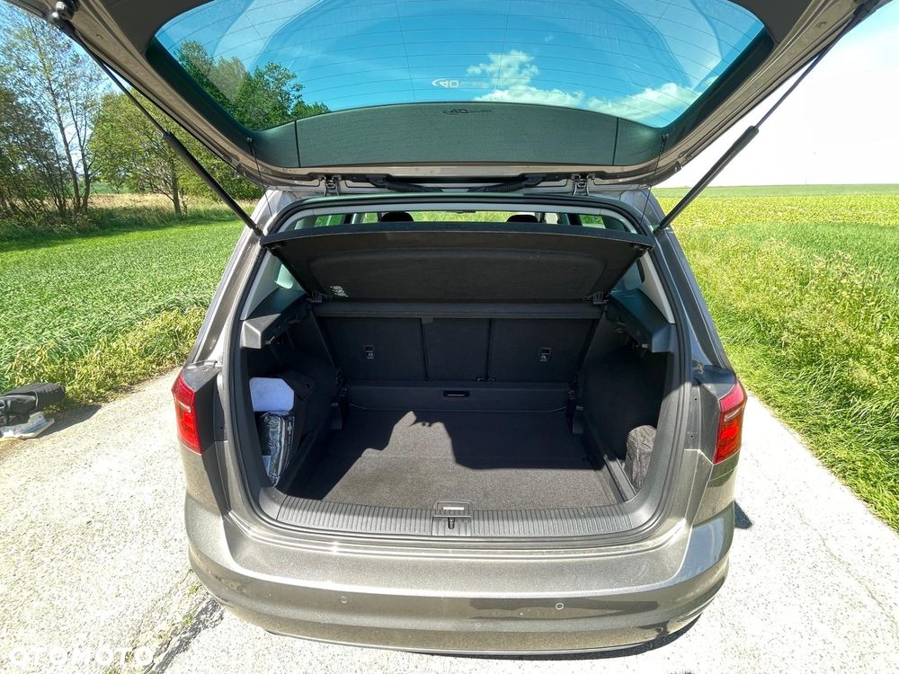 Volkswagen Golf Sportsvan - 8