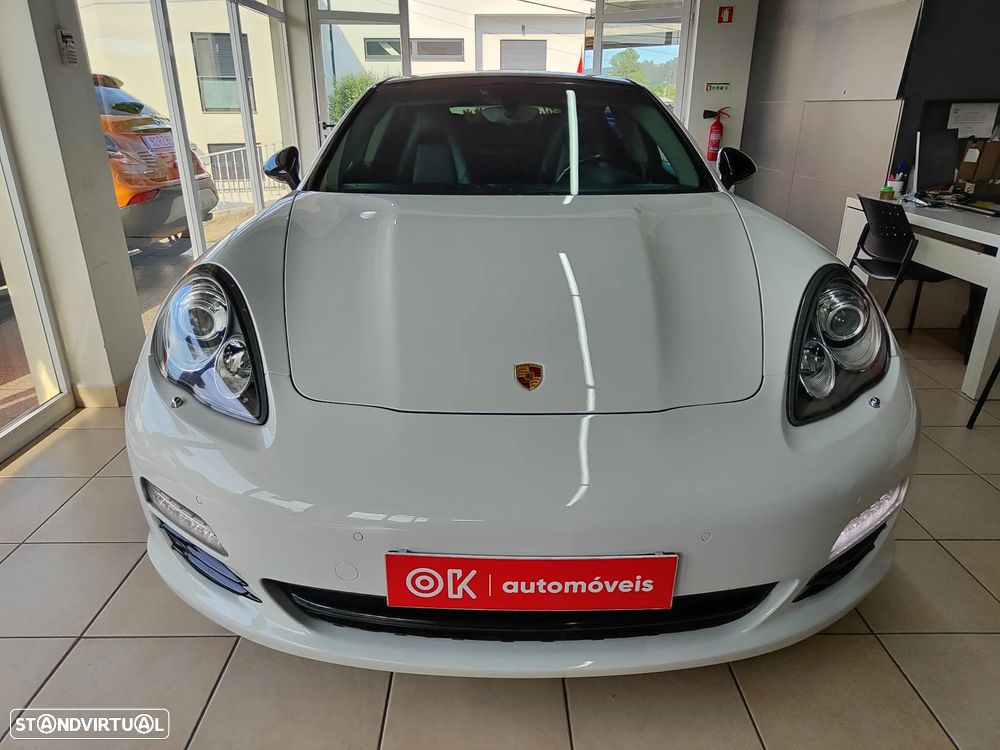 Porsche Panamera Platinum Edition - 4