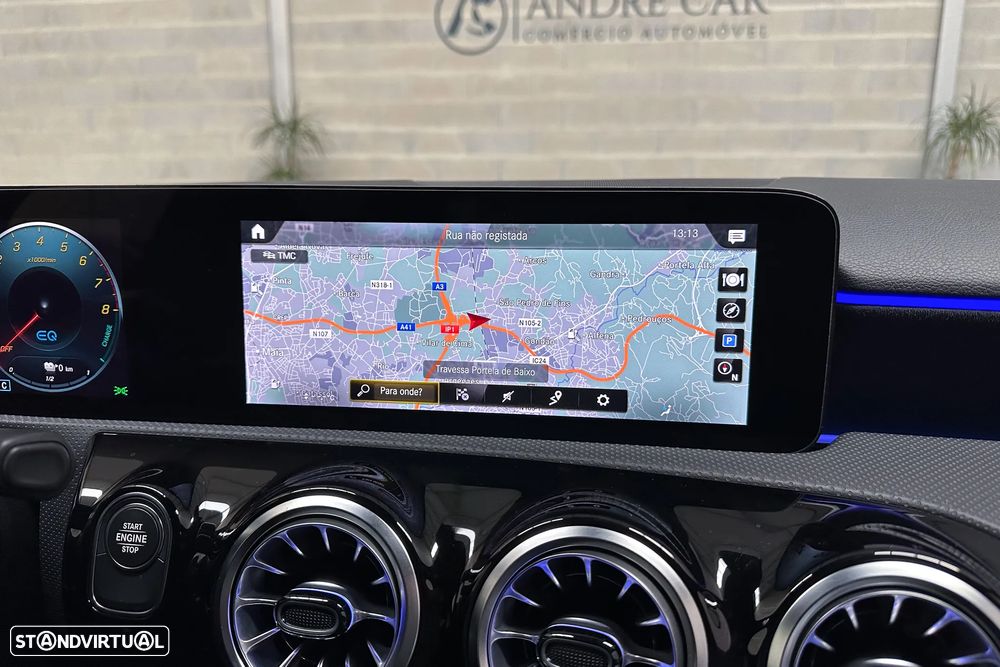 Mercedes-Benz A 250 Limousine e 8G-DCT AMG Line - 18