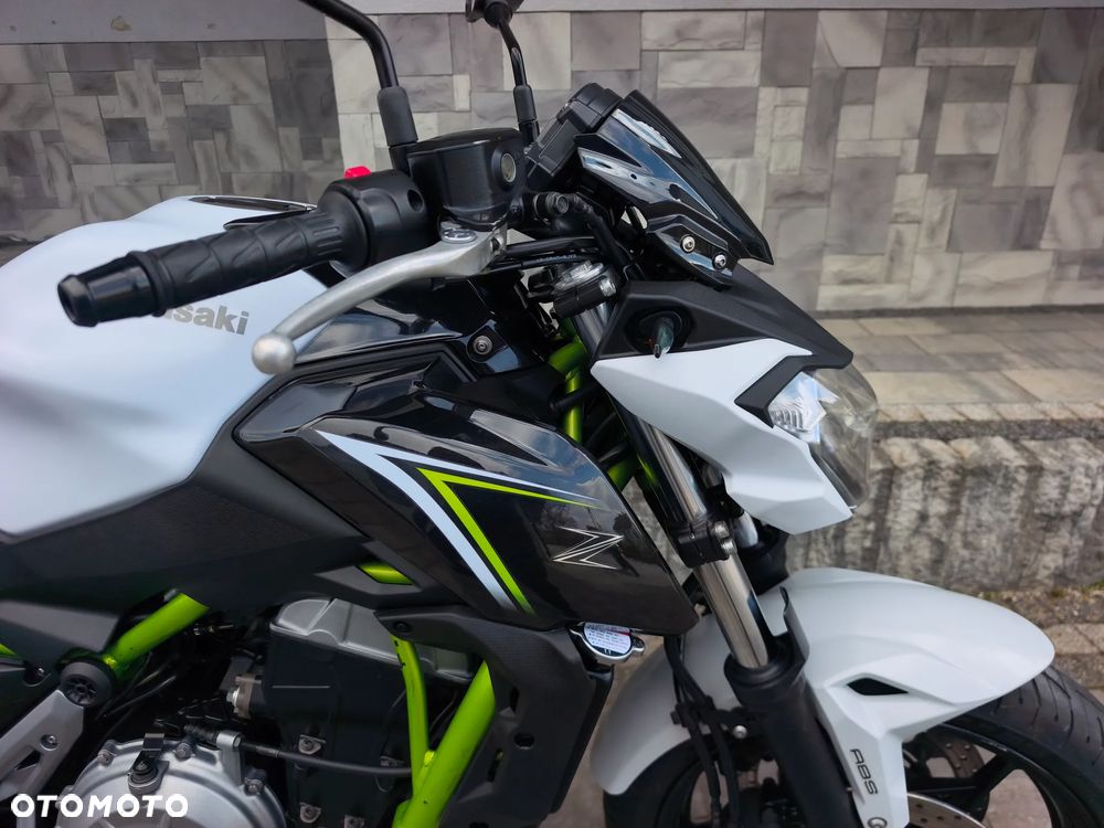 Kawasaki Z 650 - 5