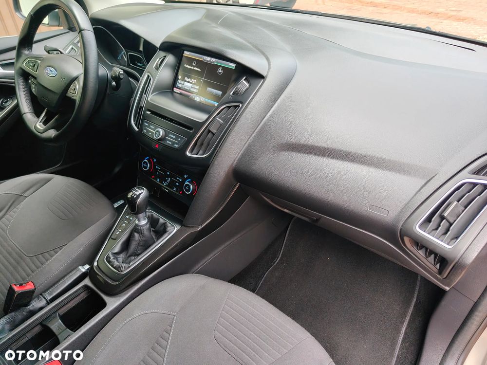 Ford Focus 1.0 EcoBoost Titanium ASS - 16