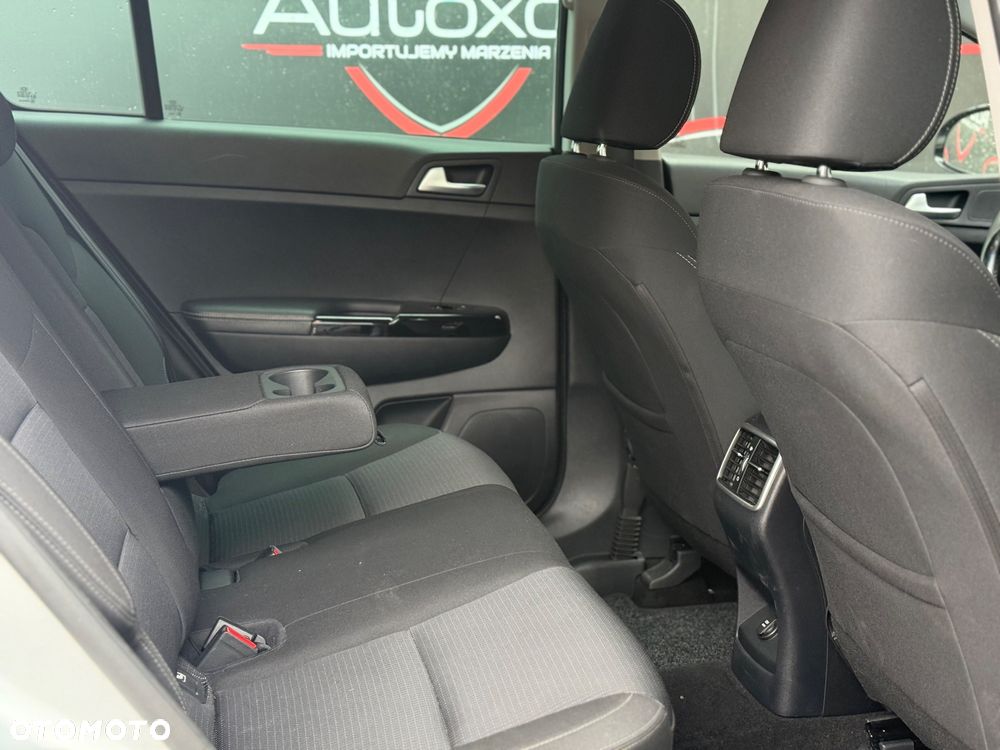 Kia Sportage 1.6 CRDI AWD DCT PLATINUM - 24