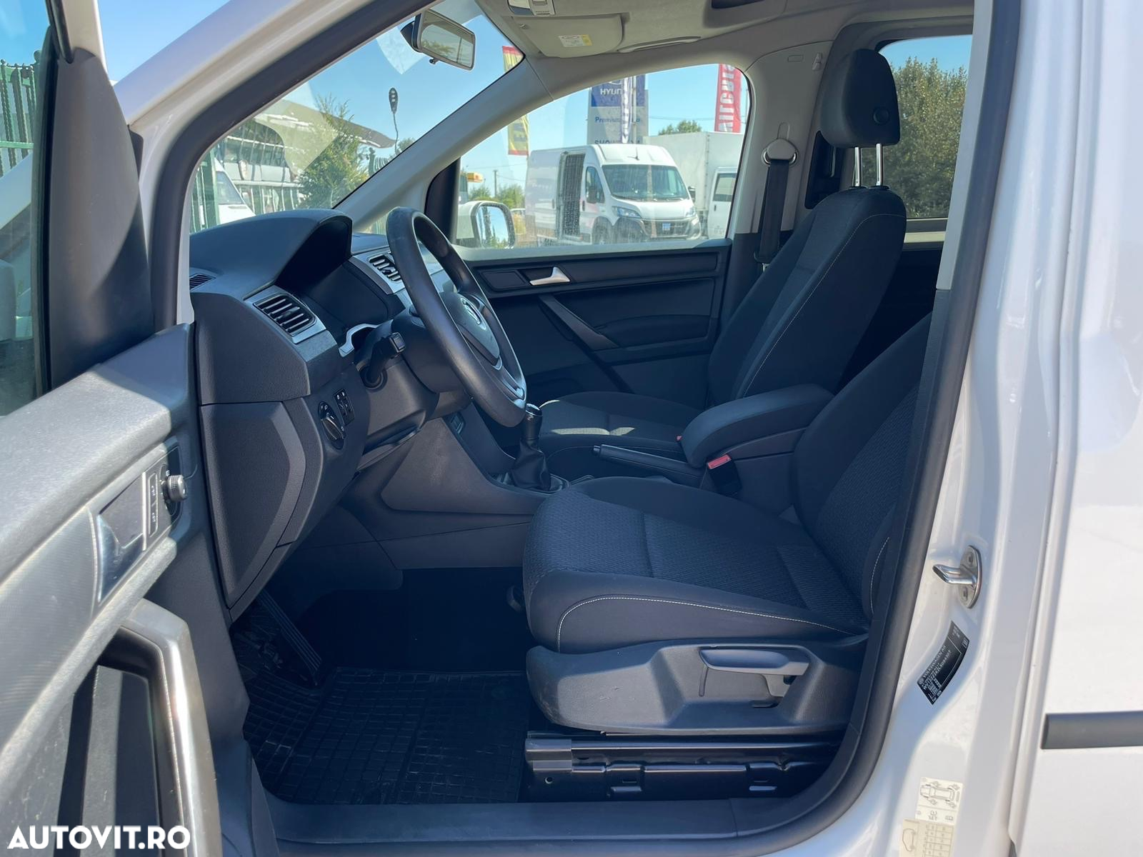 Volkswagen Caddy 2.0 TDI Maxi - 16