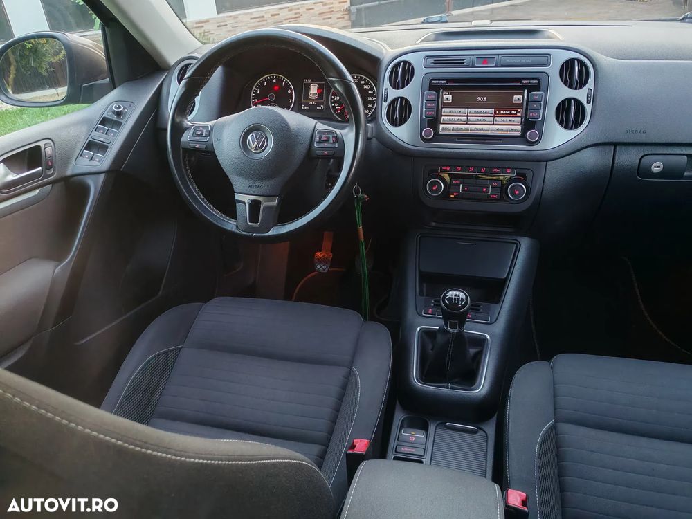 Volkswagen Tiguan - 6