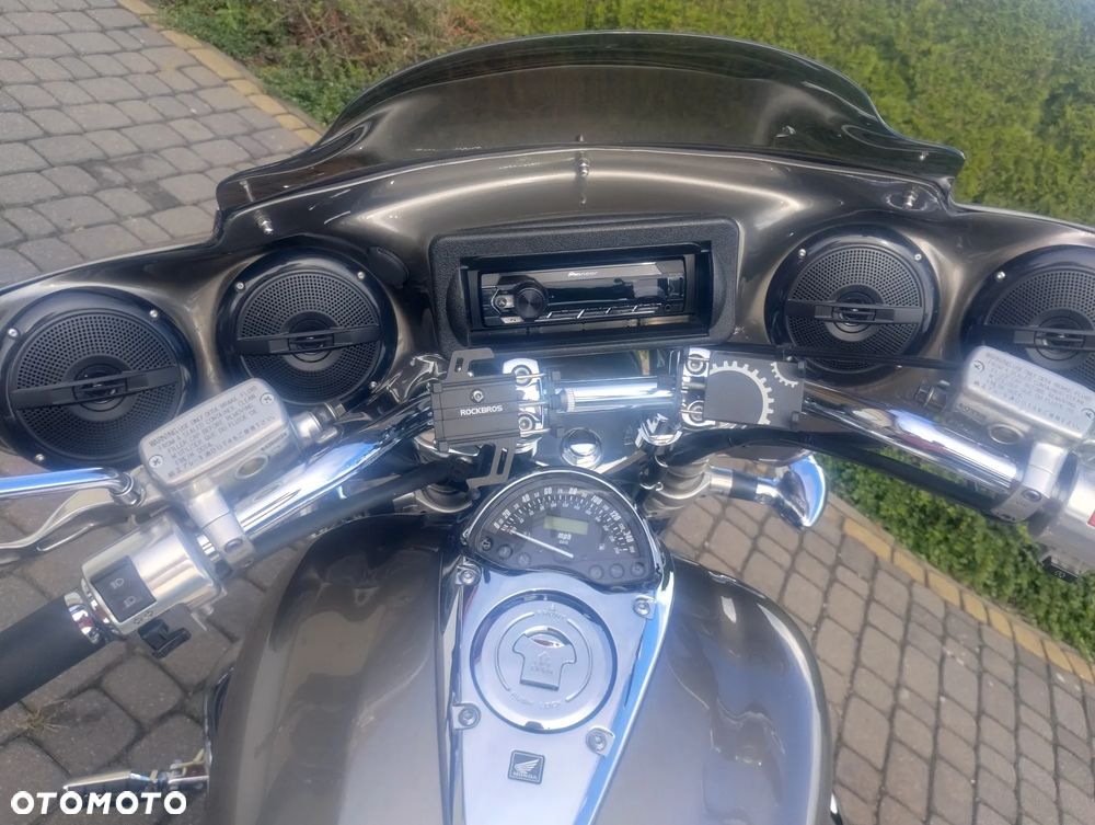 Honda VTX - 14