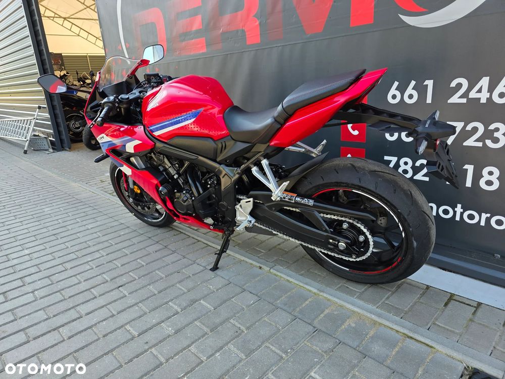 Honda CBR - 4