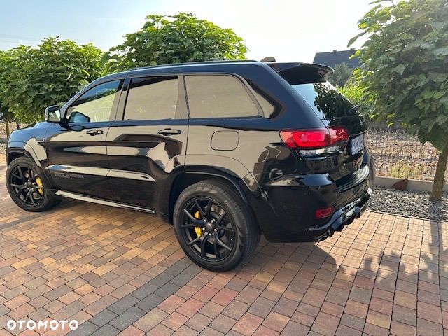 Jeep Grand Cherokee - 3