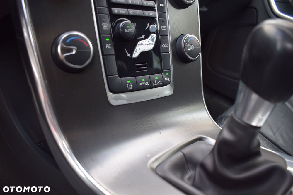 Volvo V60 ver-drive-momentum - 12