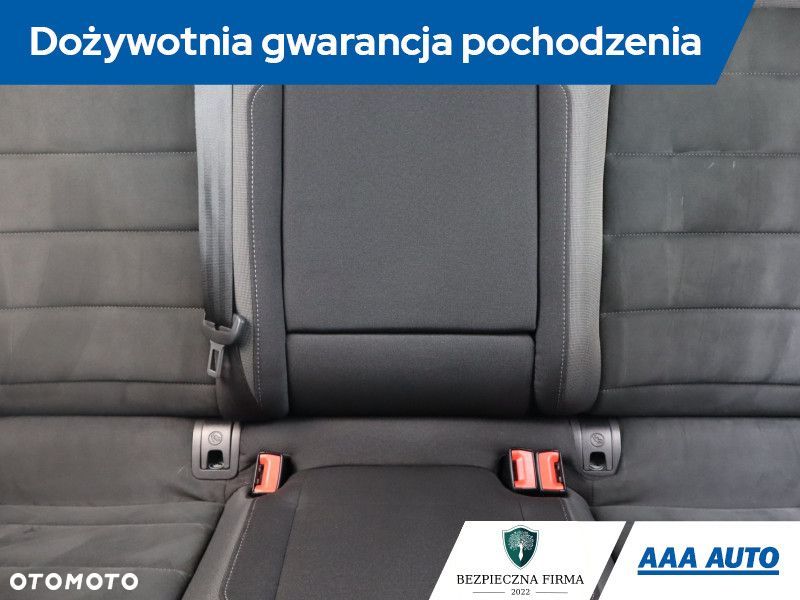 Volkswagen Golf Variant - 12