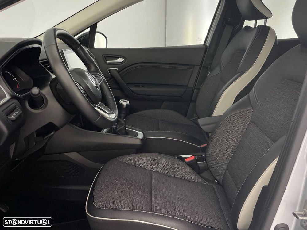 Renault Captur 1.0 TCe Techno - 11