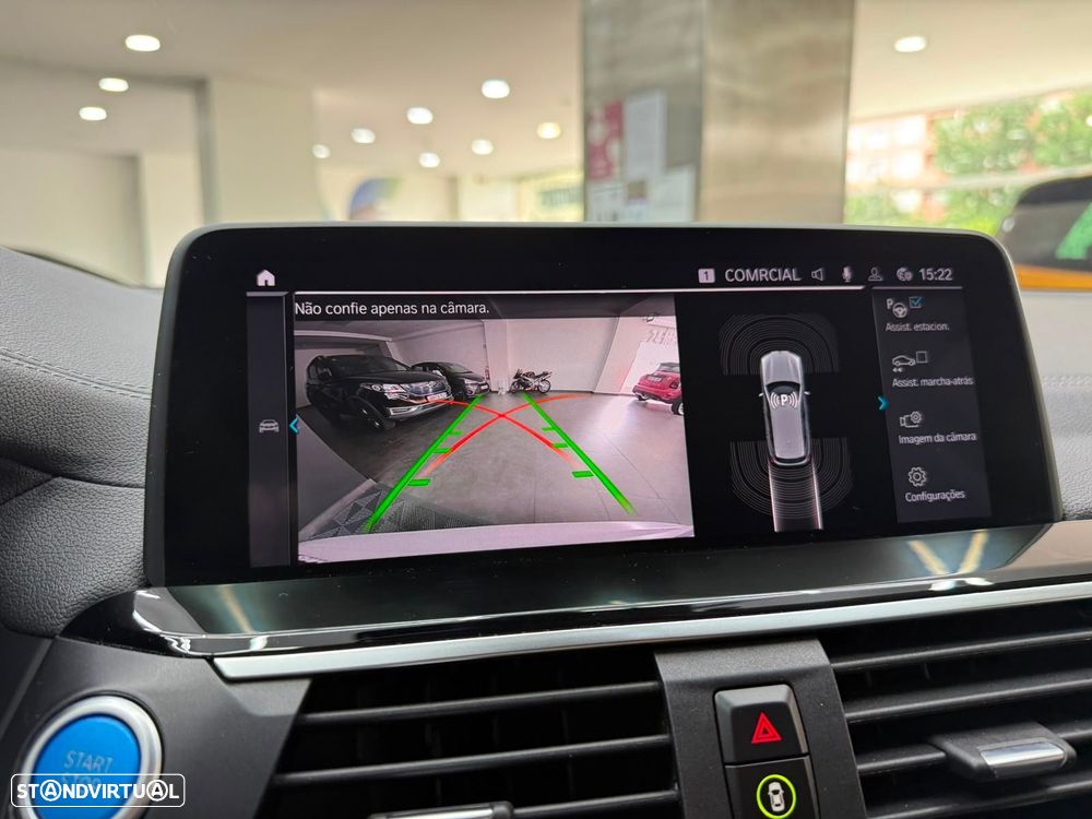 BMW iX3 Impressive - 36