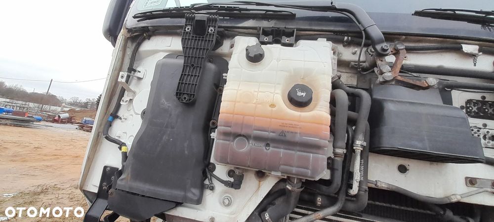 RENAULT PREMIUM DXI 440 ZBIORNICZEK WYRÓWNAWCZY nr. 62/7 - 2