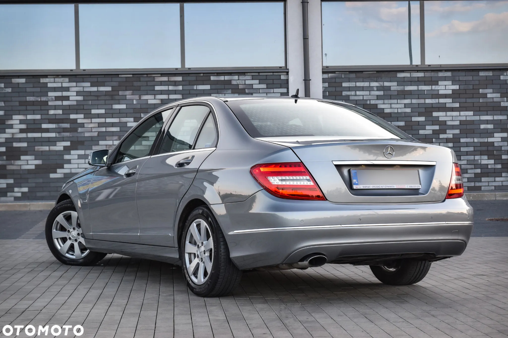 Mercedes-Benz Klasa C 200 (BlueEFFICIENCY) 7G-TRONIC Elegance - 10
