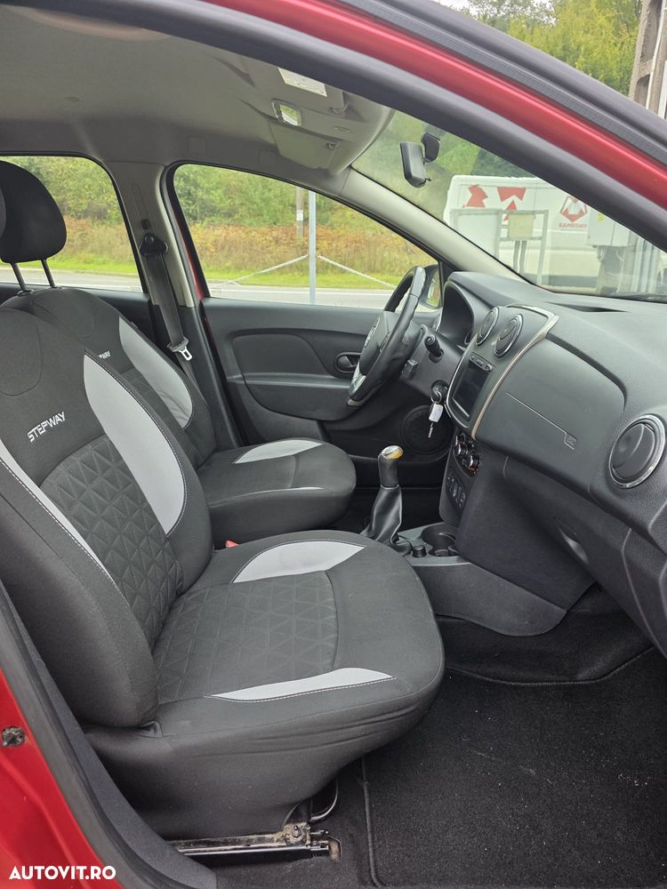 Dacia Sandero TCe 90 Laureate - 5