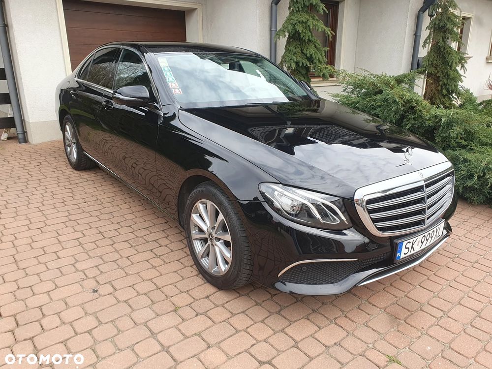 Mercedes-Benz Klasa E 220 d Business Edition 9G-TRONIC - 1