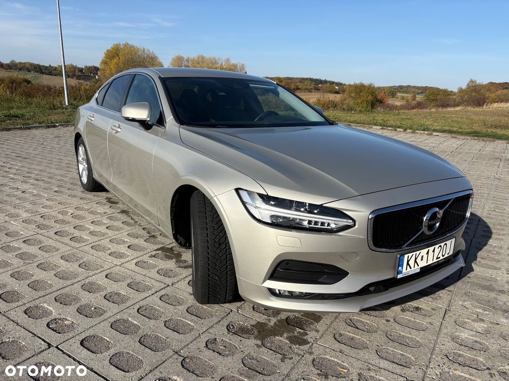 Volvo S90 D4 Momentum - 22