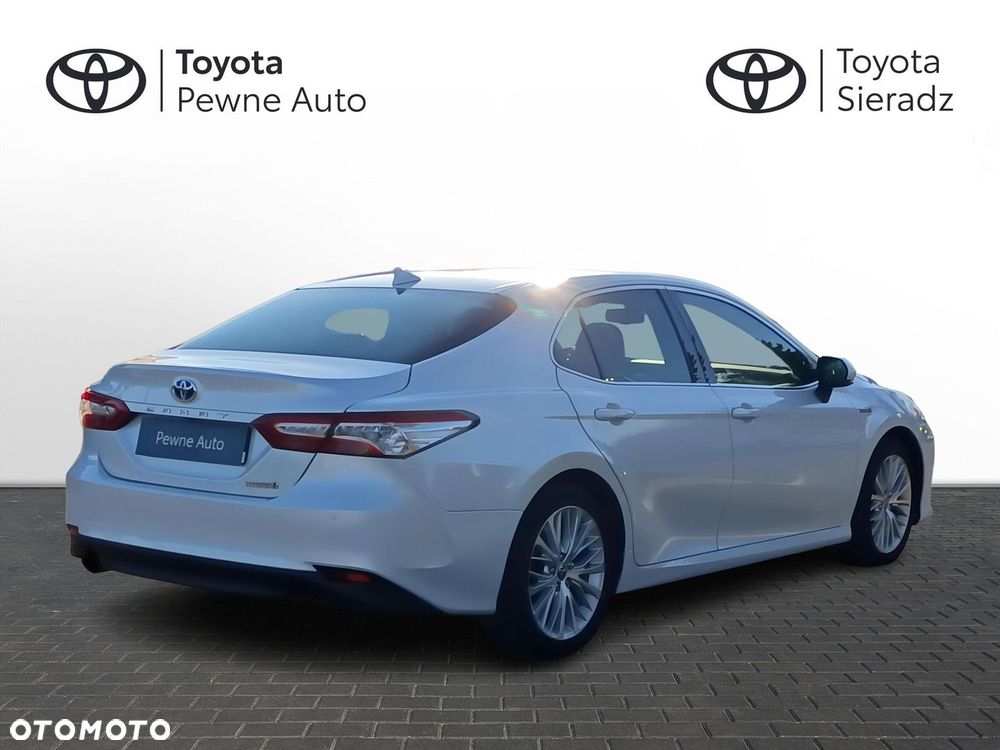 Toyota Camry 2.5 Hybrid Executive CVT - 5