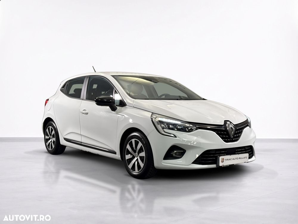 Renault Clio - 8