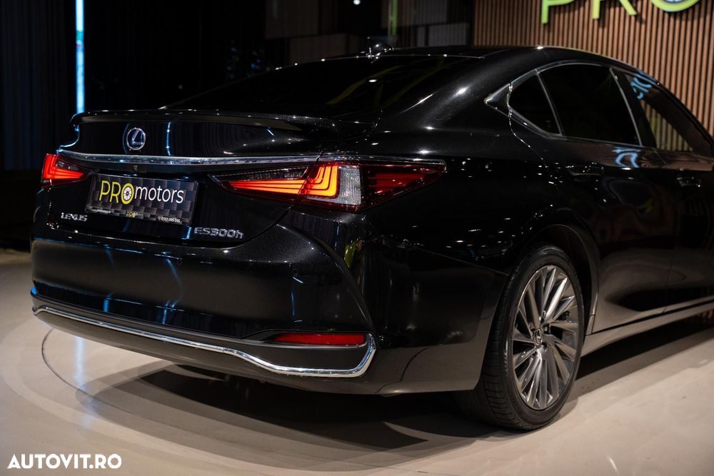 Lexus Seria ES - 19