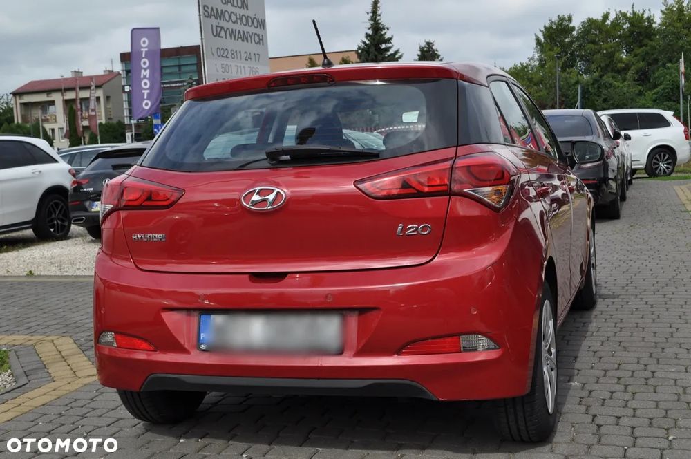Hyundai i20 - 10