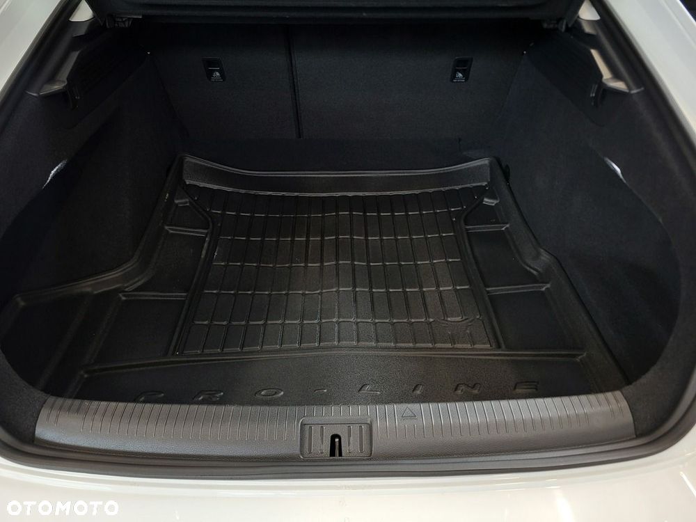 Volkswagen Arteon - 20