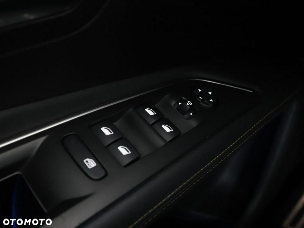Peugeot 3008 1.6 PureTech GPF GT Line S&S EAT8 - 37