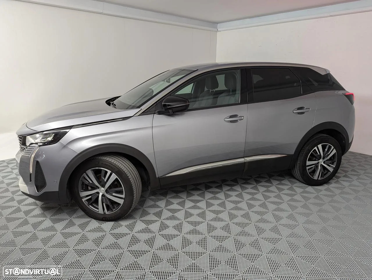 Peugeot 3008 1.5 BlueHDi Allure EAT8 - 5