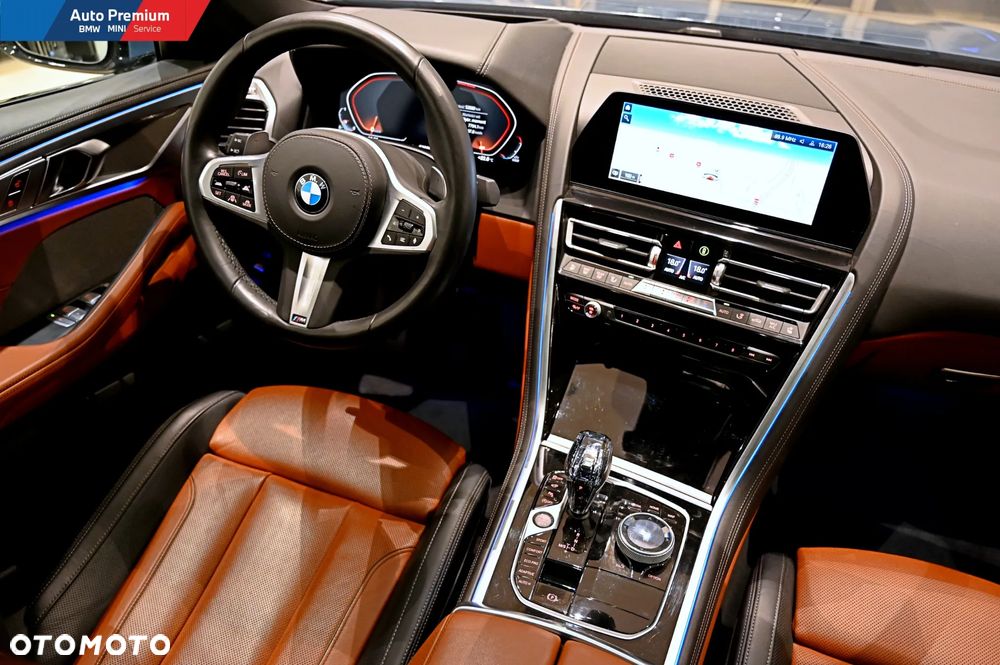BMW Seria 8 - 14