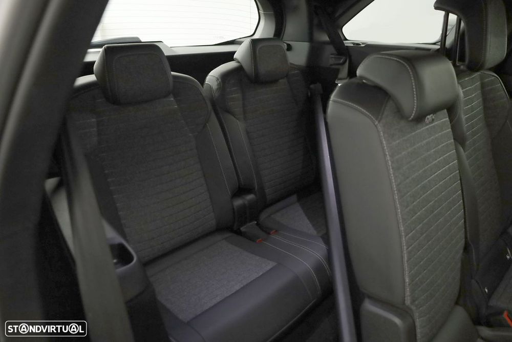 Peugeot 5008 1.2 Hybrid Allure e-DCS6 - 22