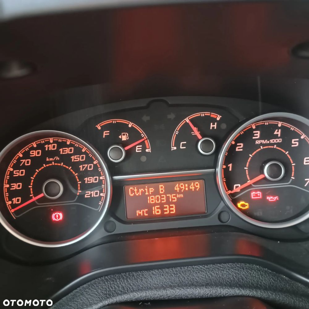 Fiat Doblo - 13