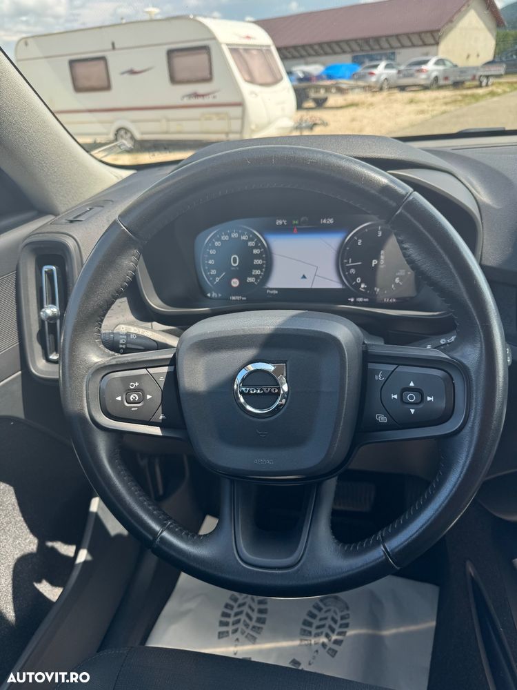 Volvo XC 40 D3 Geartronic Momentum - 8