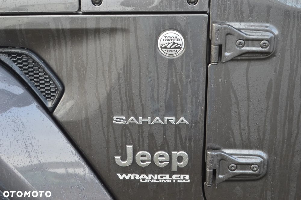 Jeep Wrangler Unlimited GME 2.0 Turbo Sahara - 23