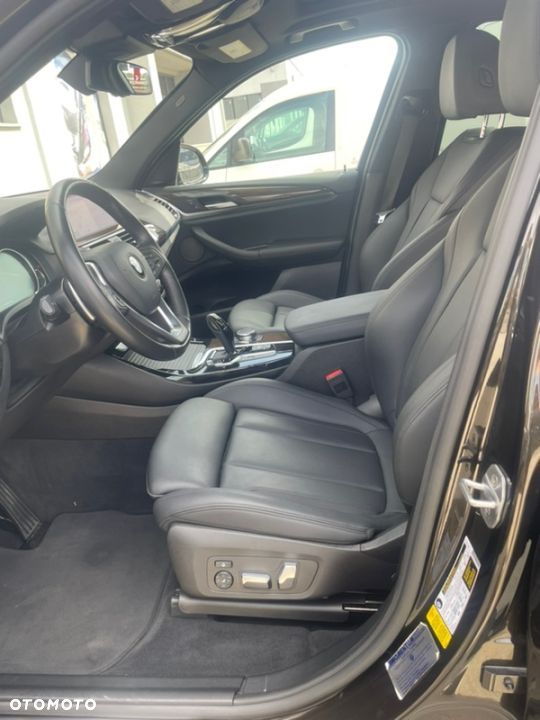 BMW X3 - 27