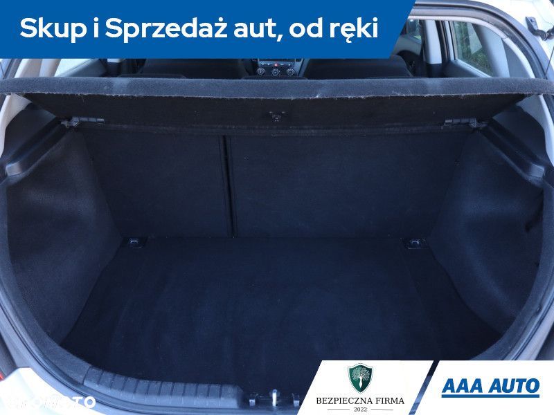 Kia Ceed - 15