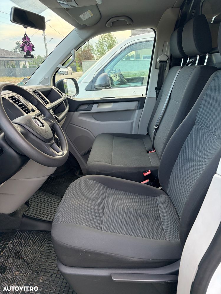Volkswagen Transporter - 9