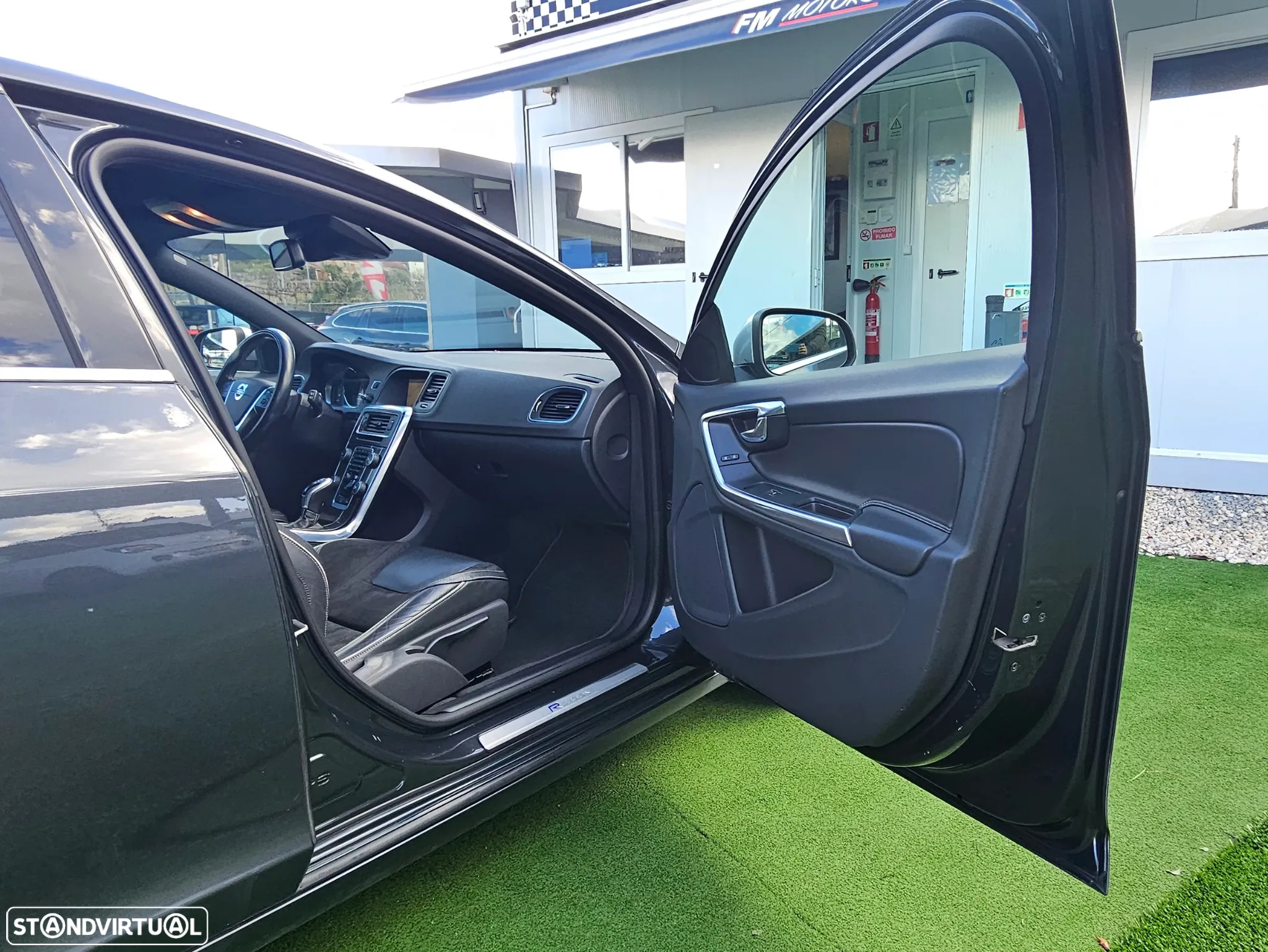 Volvo V60 D2 Geartronic Powershift RDesign - 19