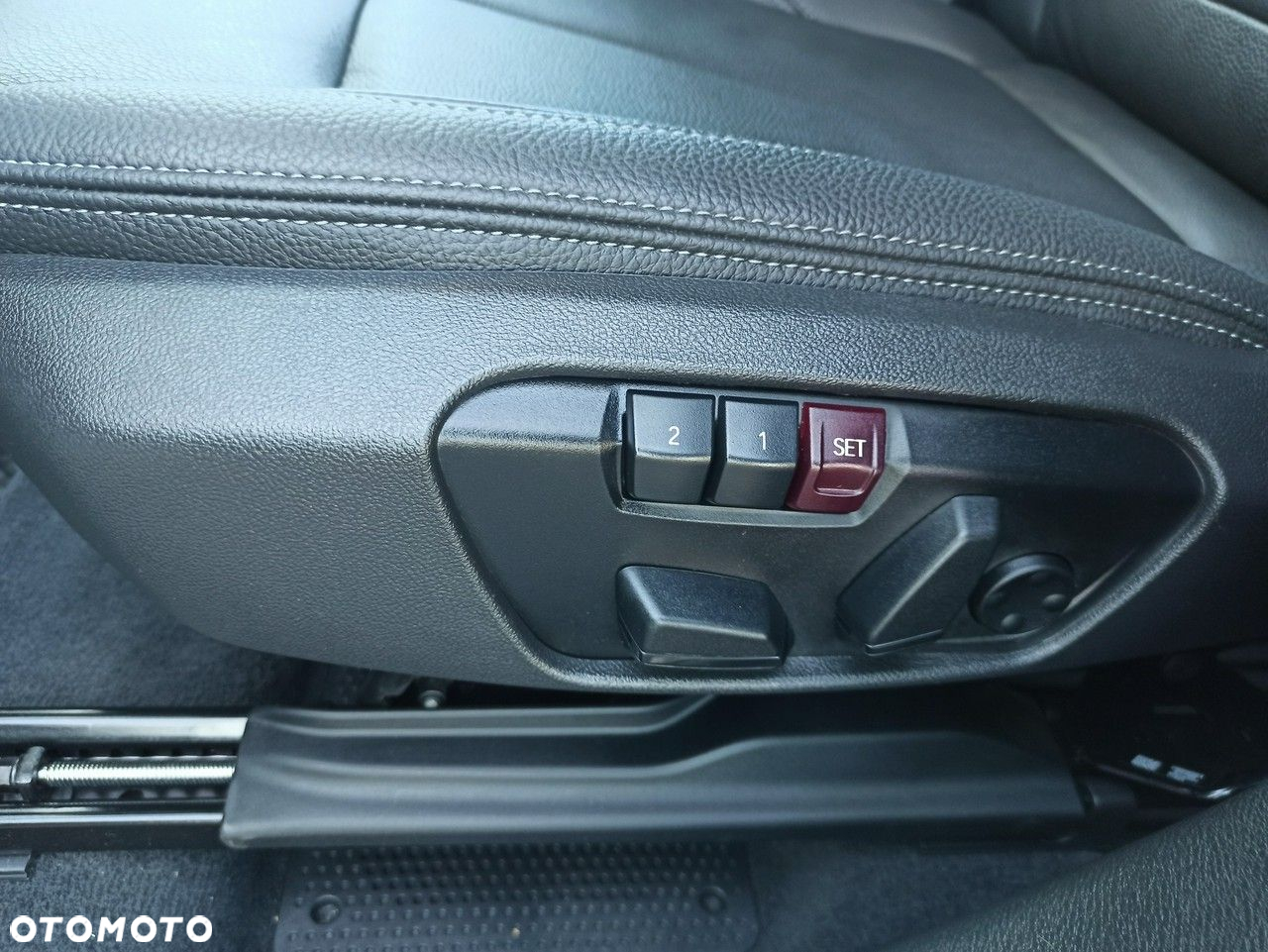 BMW X1 - 15