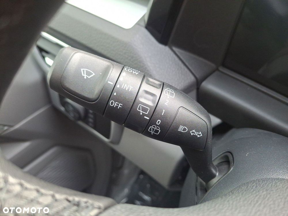 Volkswagen Caravelle - 29