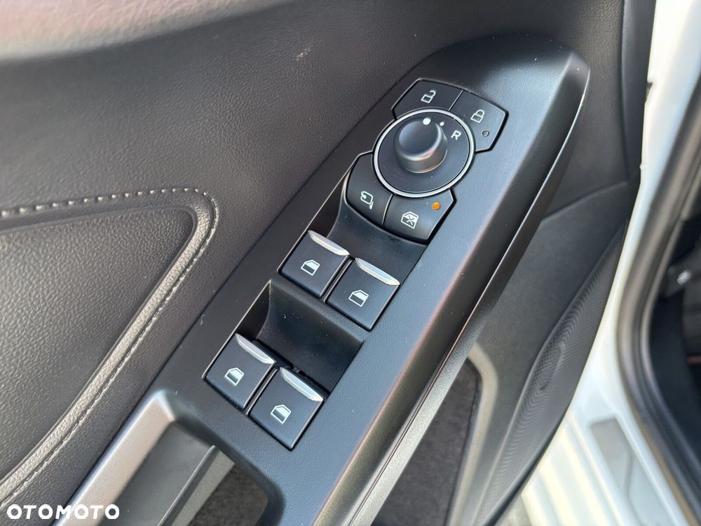 Ford Focus - 23
