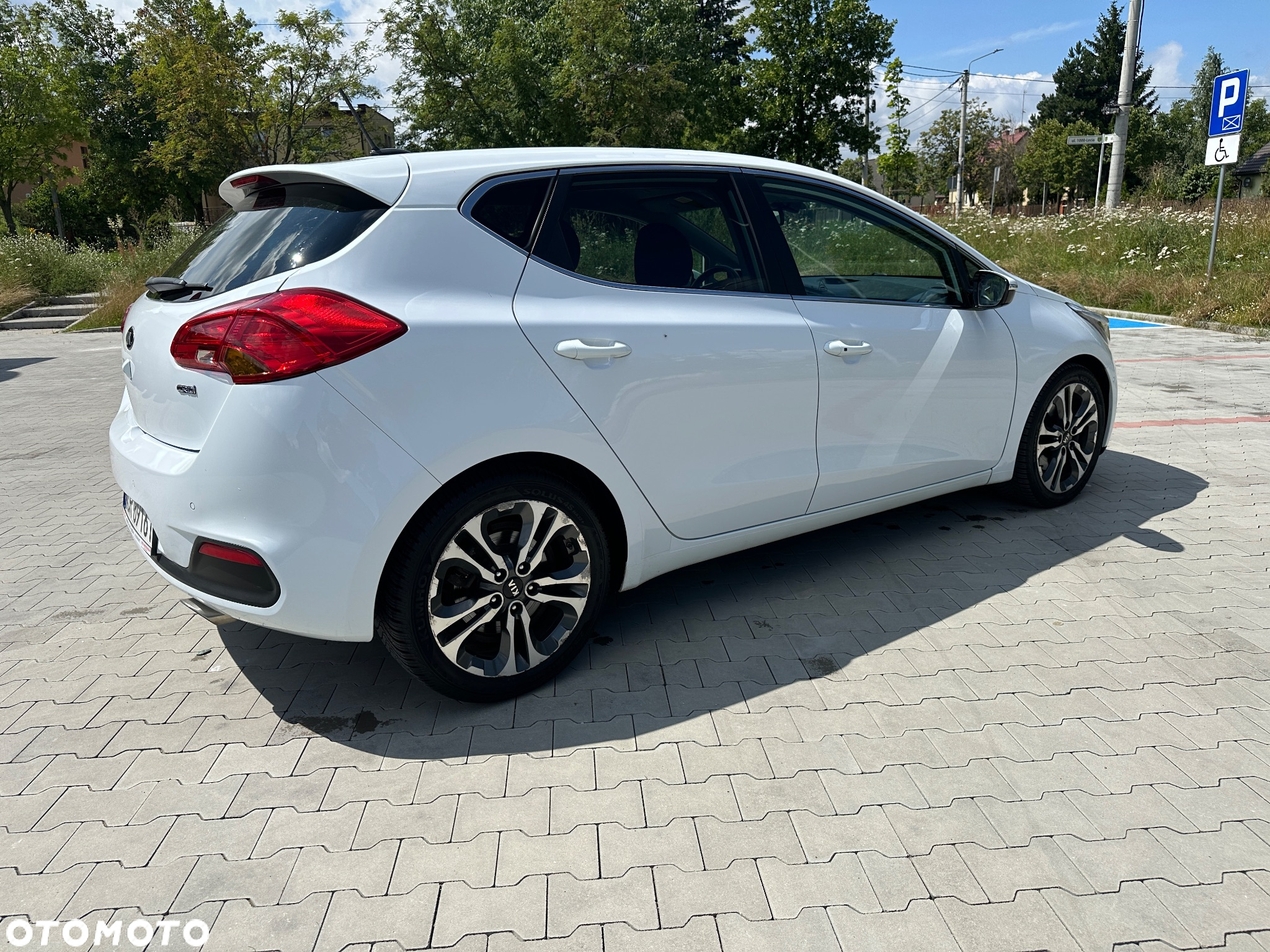Kia Ceed 1.6 CRDi 128 Vision - 12