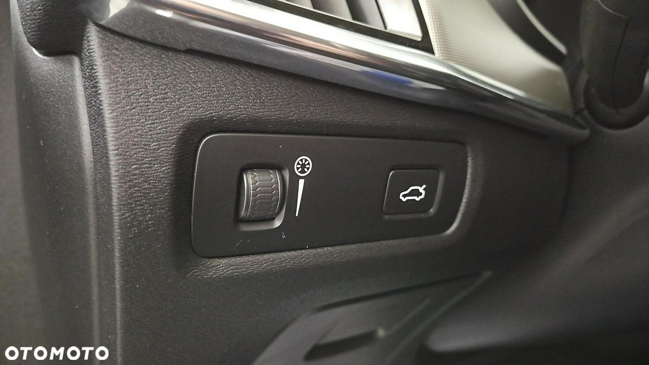 Volvo V90 - 17