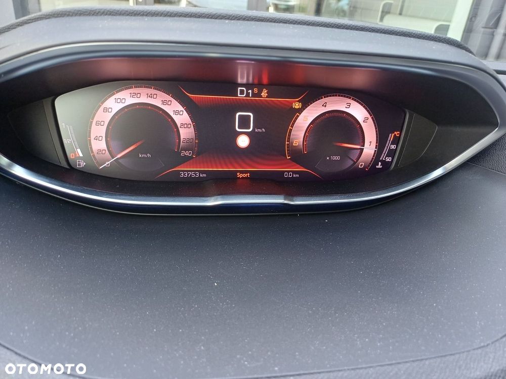 Peugeot 3008 1.5 BlueHDi GT S&S EAT8 - 32