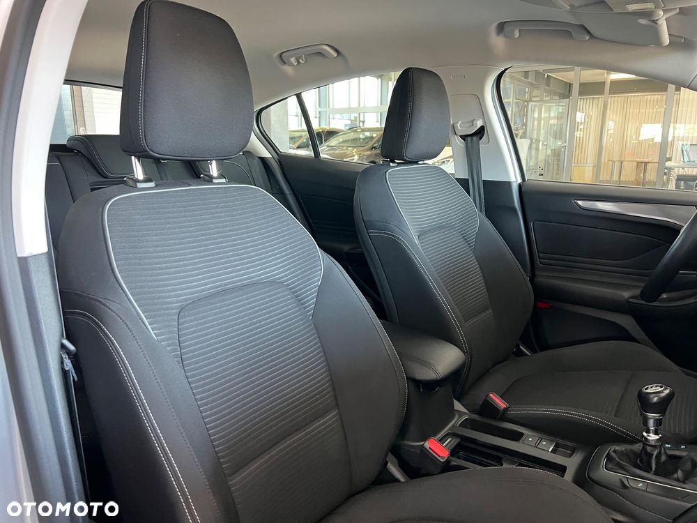 Ford Focus 1.0 EcoBoost mHEV Titanium - 40