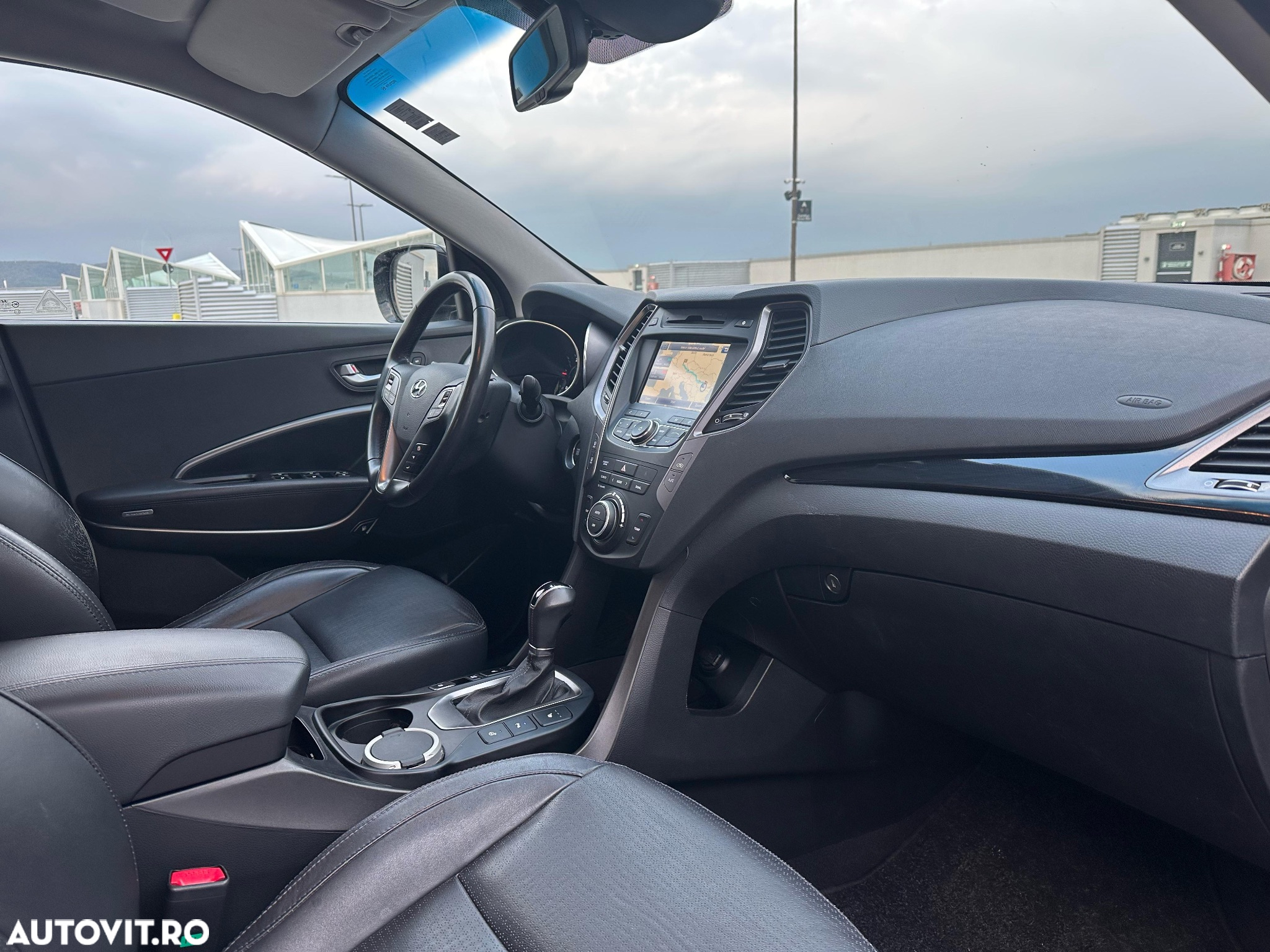 Hyundai Santa Fe 2.2 CRDi 4WD CPF Automatik Premium - 8