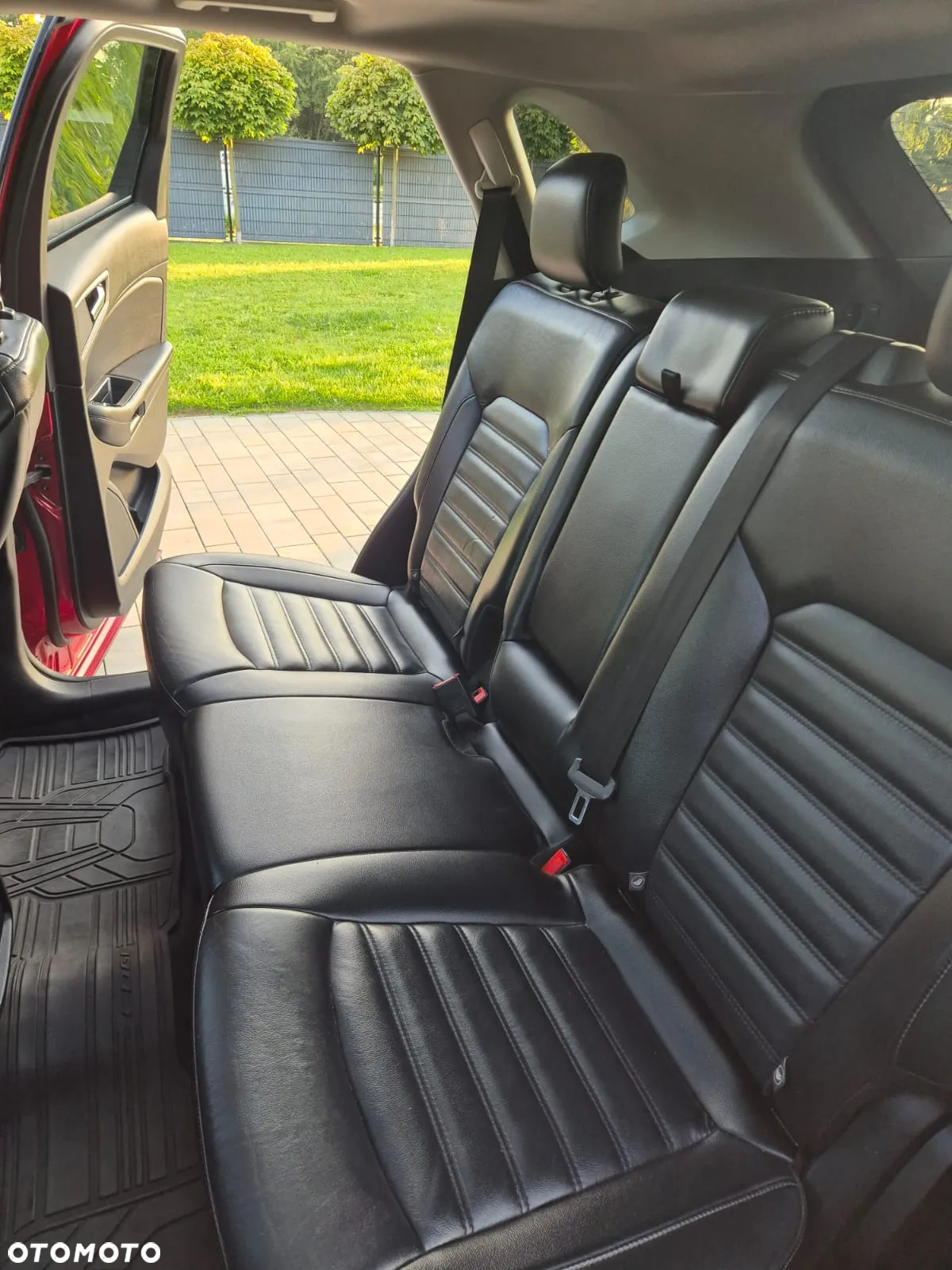 Ford Edge - 17