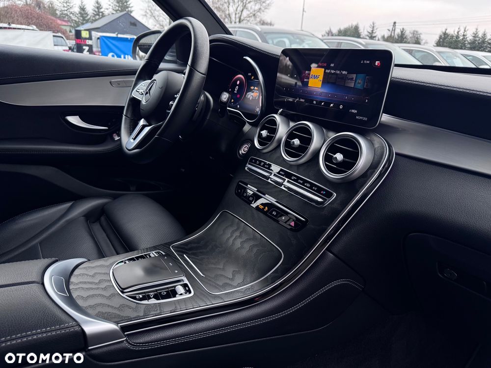 Mercedes-Benz GLC 200 d - 8